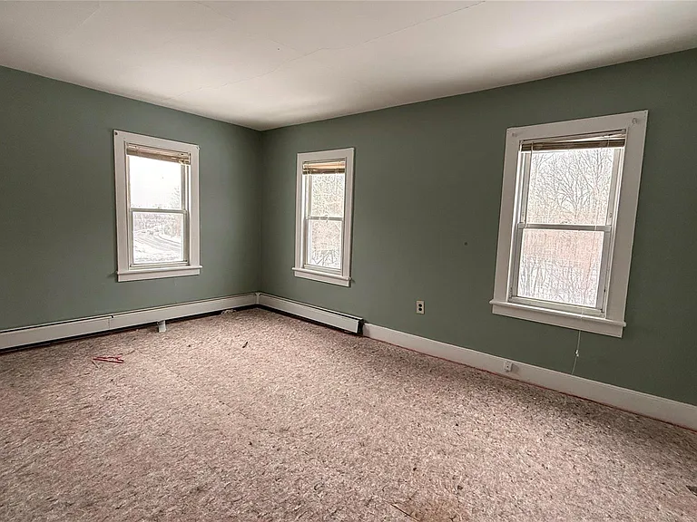 19 Bloomingburg Rd — Photo 12