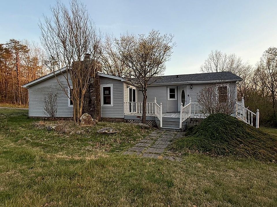 1st image of 424 Lakeview Dr