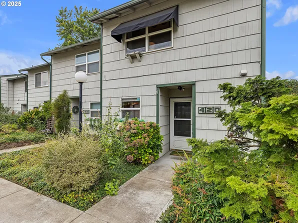 420 NE 103rd St, Vancouver, WA 98685