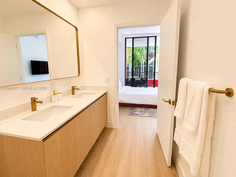 90 NE 32nd St #205 — Photo 16