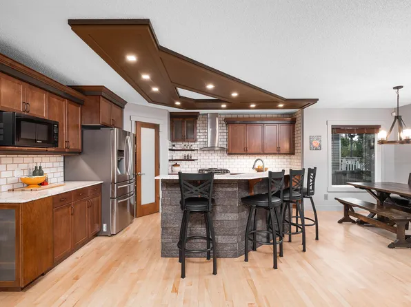 633 Foxtail Ln, Strathcona County, AB T8A 4P2