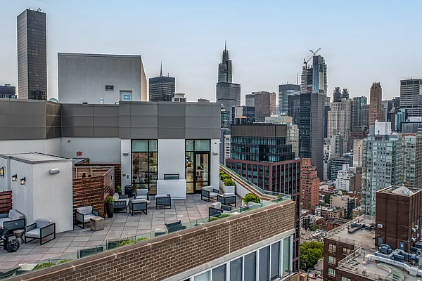 Rented by Compass | media 64