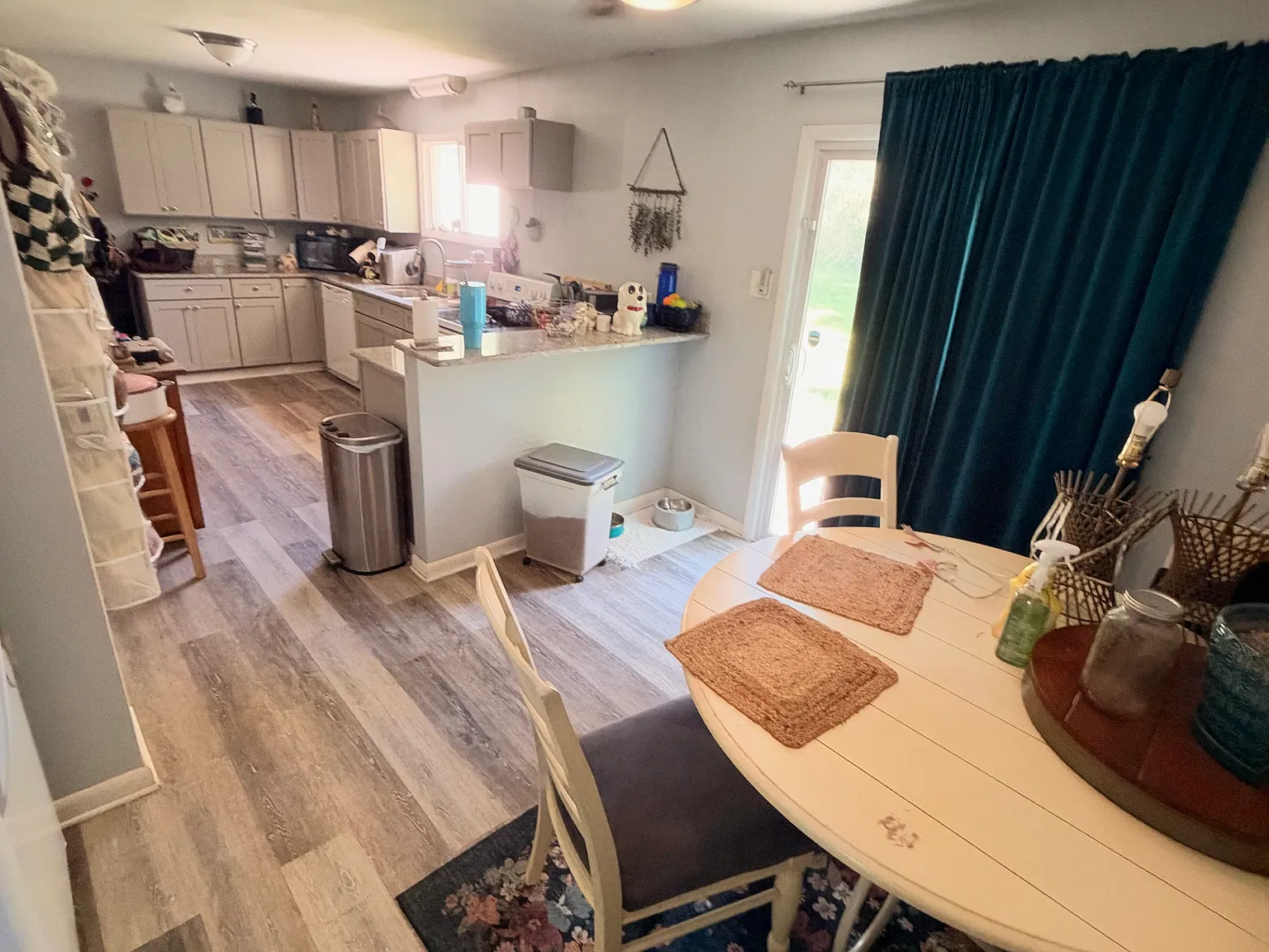 2 bed, 1200 sqft, $1,850 — Photo 2