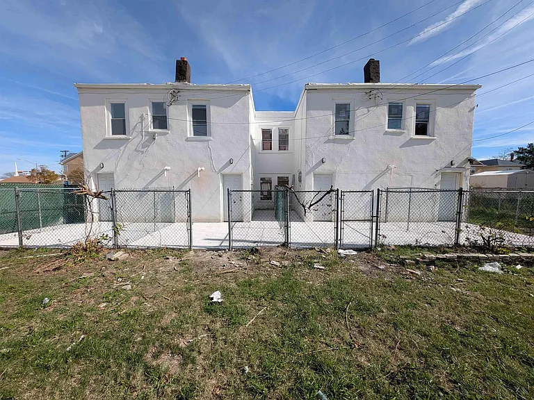 130 N Delaware Ave — Photo 24
