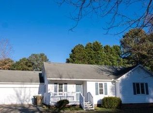 407 Dairy Rd, Clayton, NC 27520