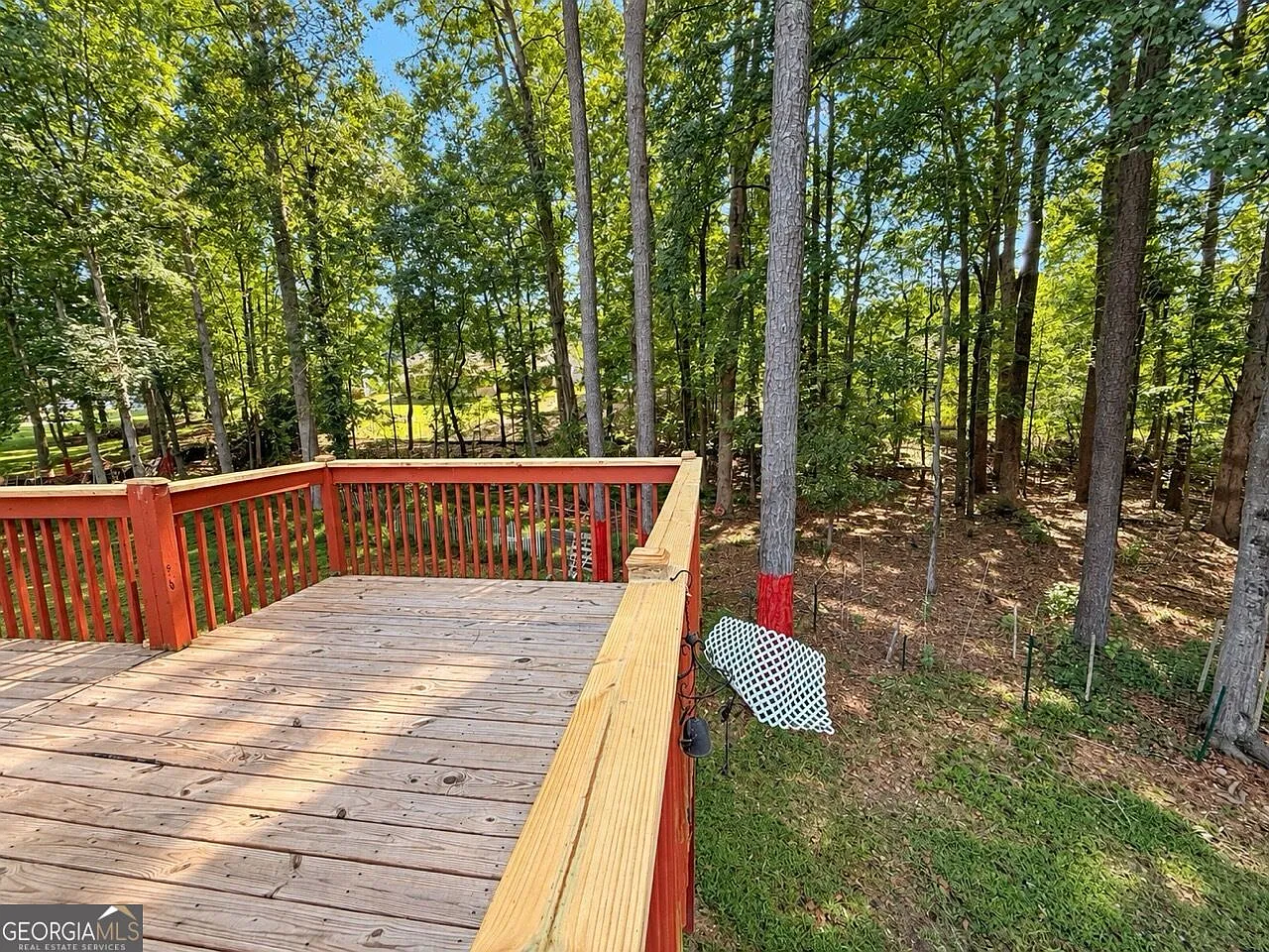 3 bed, 3.0 bath, 2189 sqft, $1,900 — Photo 3
