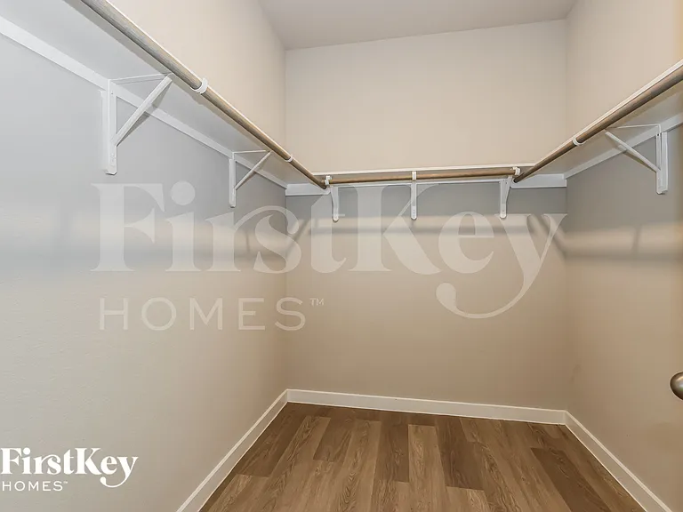 18342 W Centro Cir — Photo 15