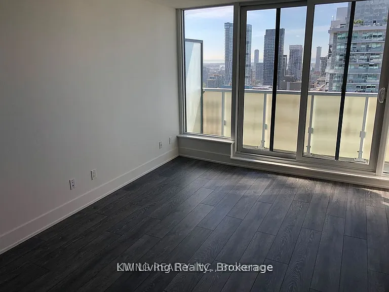 403 Church St #2713 — Photo 4
