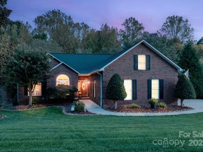 199 River Birch Cir, Mooresville, NC, 28115