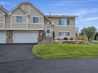 15865 Griffon Path, Apple Valley, MN 55124