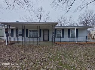 689 Lucille Dr, Elyria, OH 44035