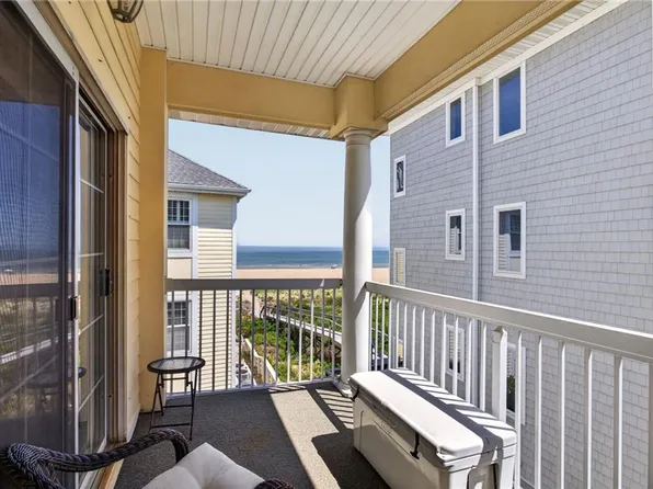 3232 Silver Sands Cir APT 300, Virginia Beach, VA 23451