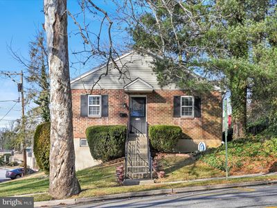 123 W Ridley Ave, Ridley Park, PA, 19078
