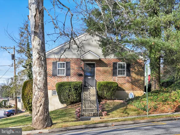 123 W Ridley Ave, Ridley Park, PA 19078