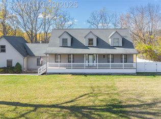 485 N Hadley Rd, Ortonville, MI 48462