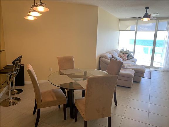 5th image of 16699 Collins Ave APT 1210