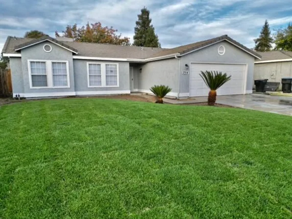 2314 W Harold Court, Visalia, CA 93291