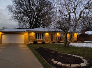965 E Madison St, Morton, IL