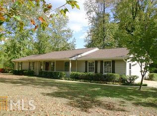106 Carrollwood Dr, Fayetteville, GA 30215