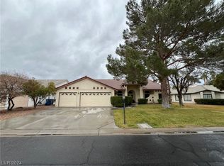 5320 Coral Gables Dr, Las Vegas, NV 89130