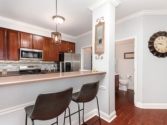 4th image of 1384 W Alder Creek Dr #1384