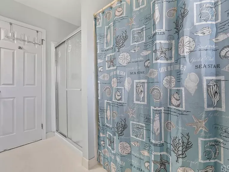 12 Donamar Ln — Photo 7