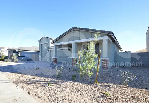 2039 E Piedmont Pl Photo 1