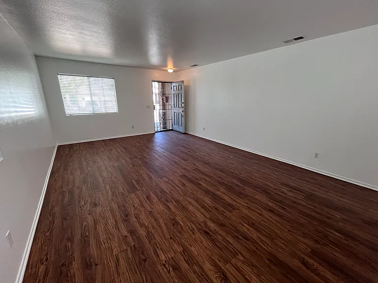 13430 Merry Oaks St — Photo 3