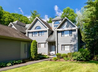 35 River Vw #35, Avon, CT 06001