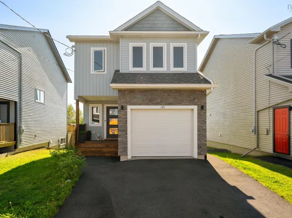 155 Lier Rdg, Halifax, NS B3P 0E1