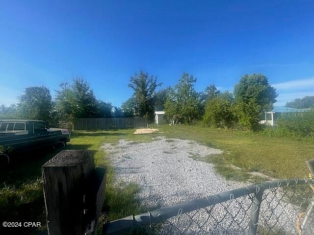 2nd image of 3600 Eagle Ln