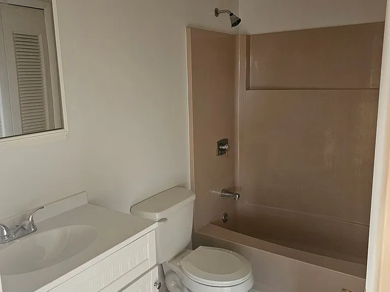 604 Westview Heights Ln — Photo 5