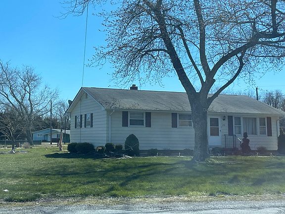 3rd image of 759 Fordville Rd