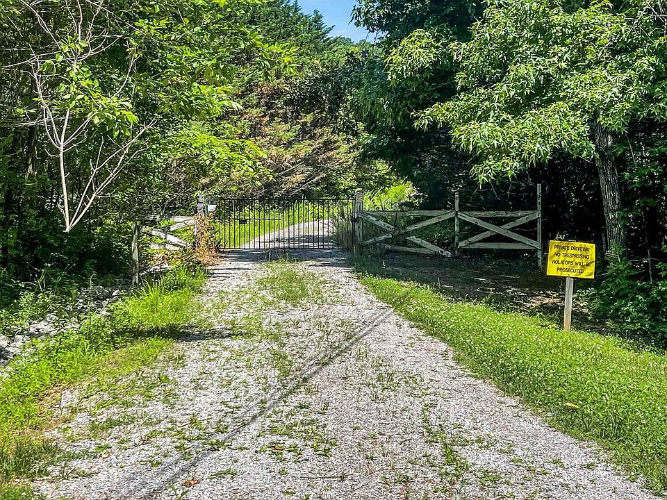 1st image of 1955 Price Rd