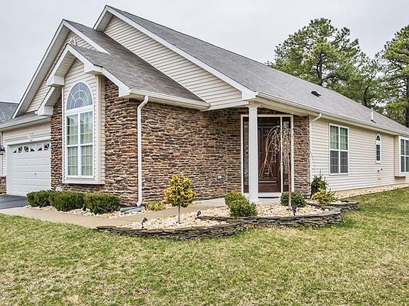 5th image of 42 Woodview Dr
