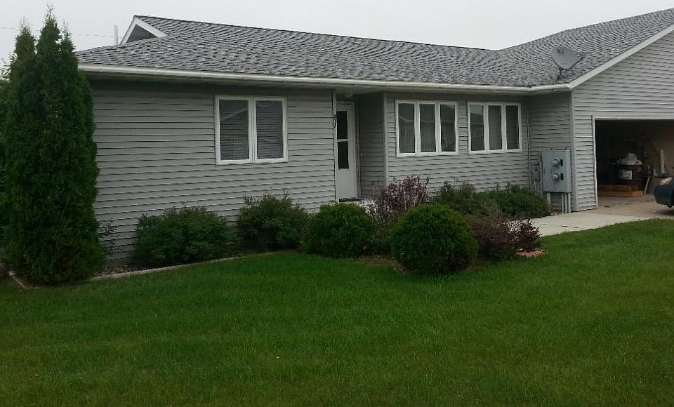 817 6th Ave NE, Perham, MN 56573 Zillow