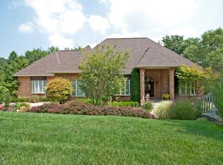 127 Hidden Valley Rd, Monroeville, PA 15146