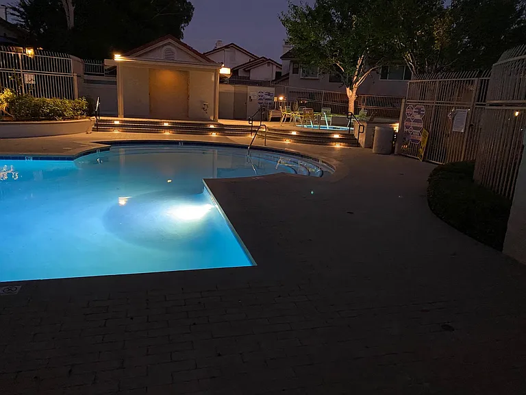 12 Windy Hill Ln — Photo 36