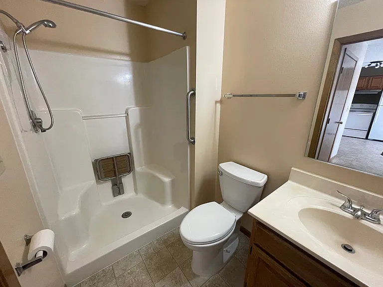1140 Washington St #4W — Photo 10