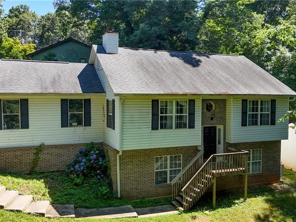 4301 Nesting Pl, Oakwood, GA 30566