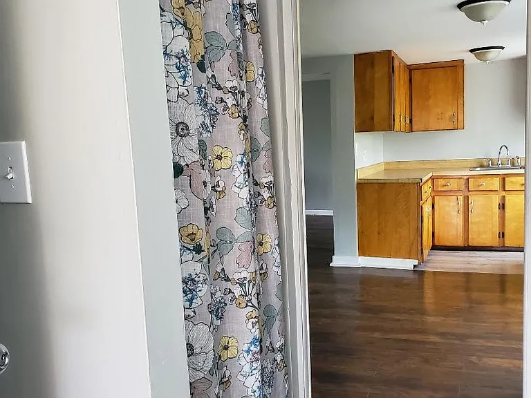 13 Cottage St #A — Photo 9