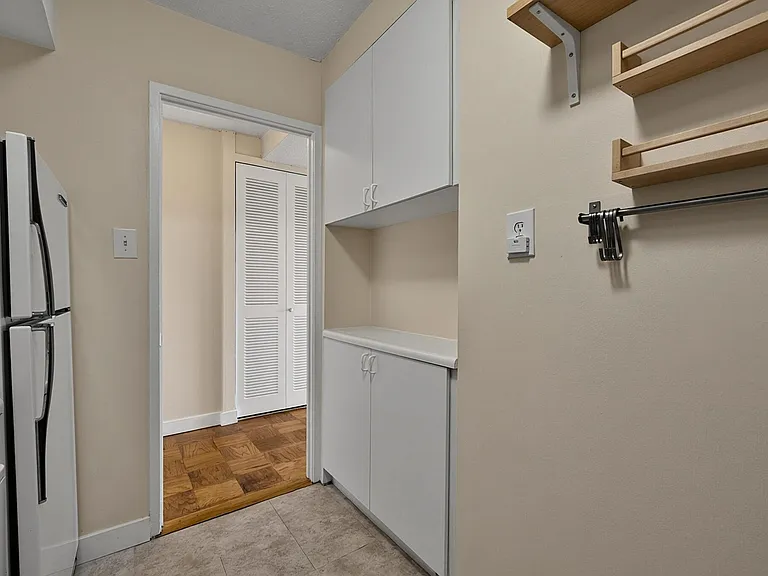 1301 Delaware Ave SW #812 — Photo 15
