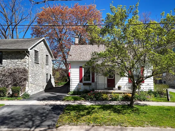 353 Queen St E, Saint Marys, ON N4X 1C8