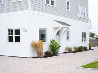 33 Sylvan Rd, Narragansett, RI 02882