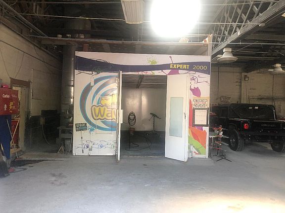 4th image of 31 Wave St