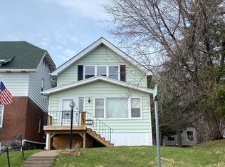 2247 W 13th St, Duluth, MN 55806