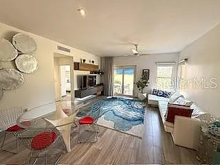 2 bed, 2.0 bath, 1200 sqft, $4,400 — Photo 4
