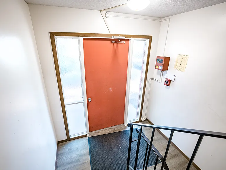 1728 S 14th St #5 — Photo 18