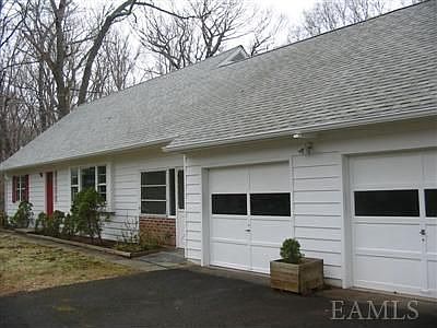 2nd image of 134 Park Ln