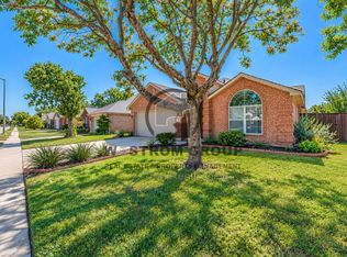 8916 Creede Trl, Fort Worth, TX 76118